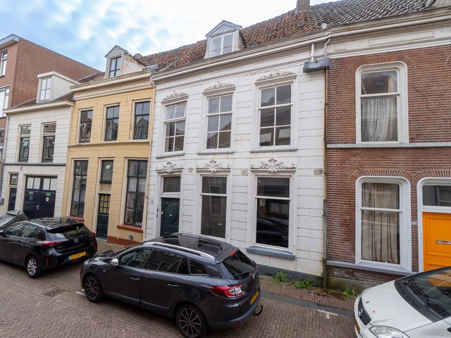 Buiten Nieuwstraat 24, Kampen