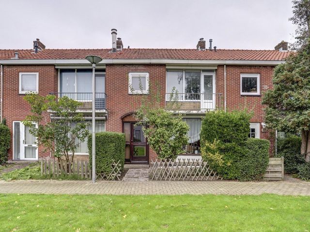 van Alkemadelaan 26, Brielle