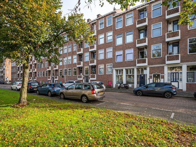 Hogenbanweg 122A, Rotterdam