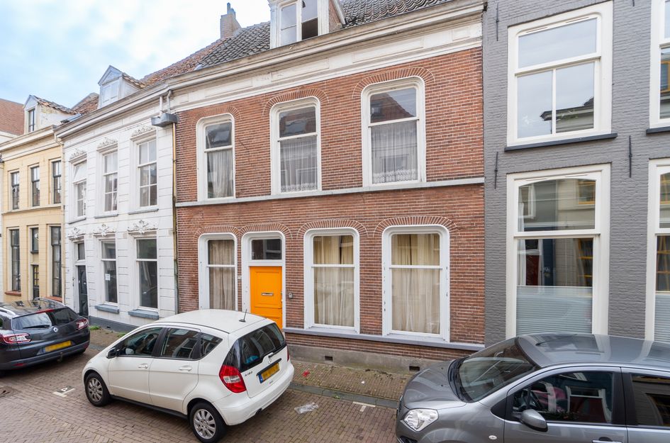 Buiten Nieuwstraat 26