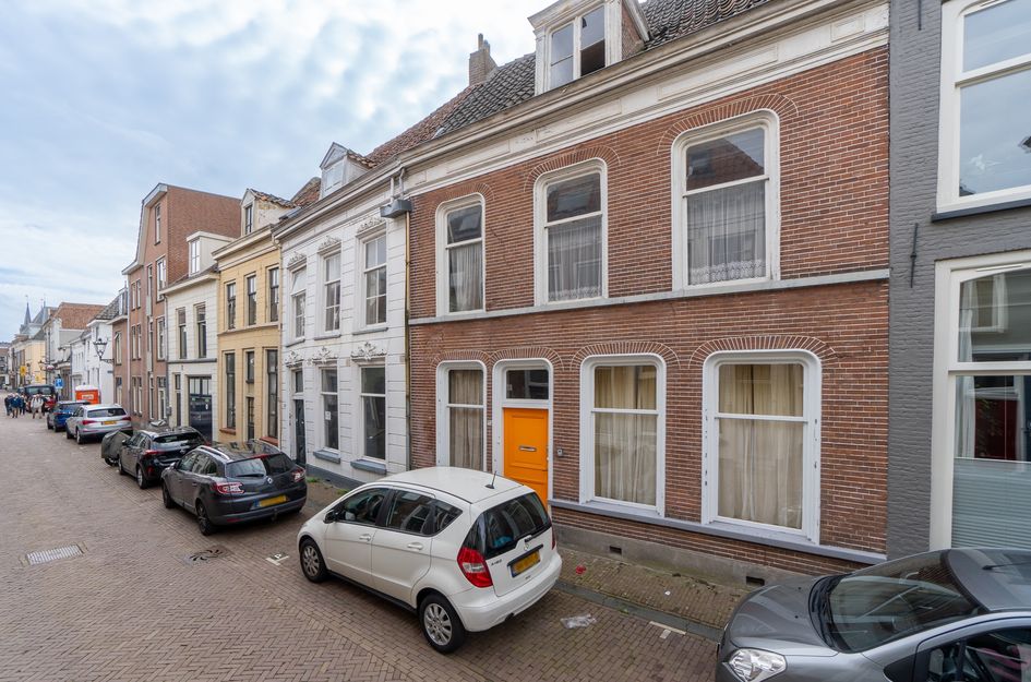 Buiten Nieuwstraat 26