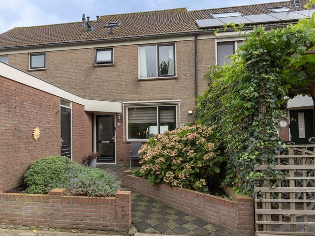 Overbuurt 17, Rijnsaterwoude