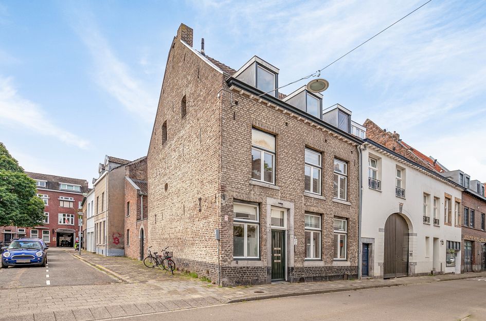 Jekerstraat 8B