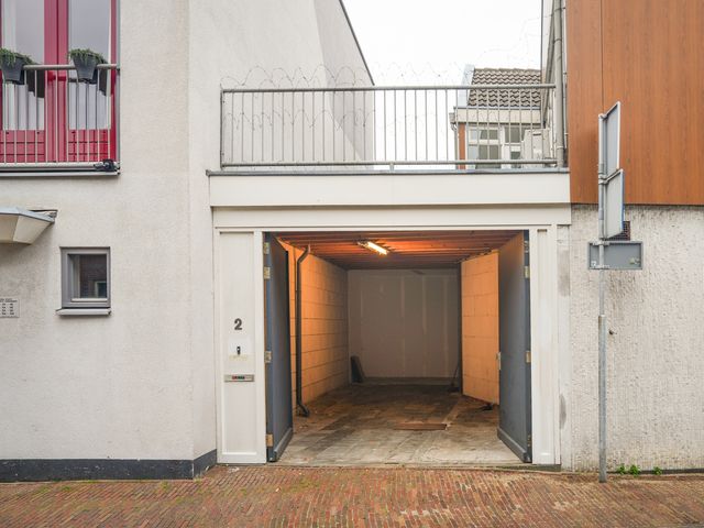 Nieuwstraat 2, Leerdam