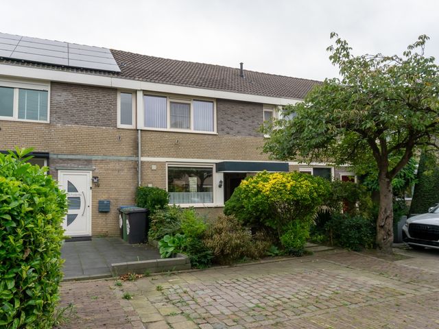 Dunantstraat 21, Bergen op Zoom