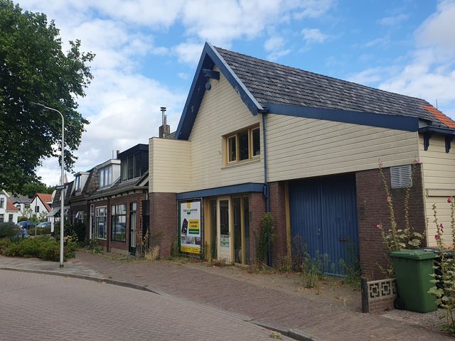 Schilderend 19, Den Burg
