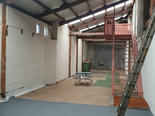 Schilderend 19, Den Burg