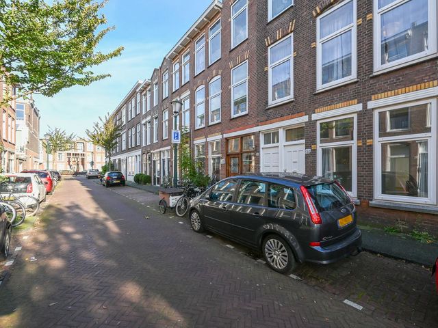 Govert Bidloostraat 123, 'S-Gravenhage