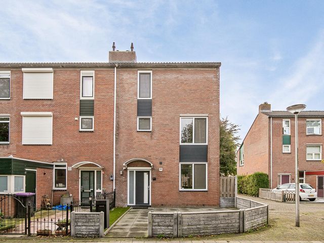 Dilledonk-Noord 20, Spijkenisse