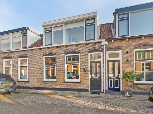 Eendrachtstraat 36, Middelharnis