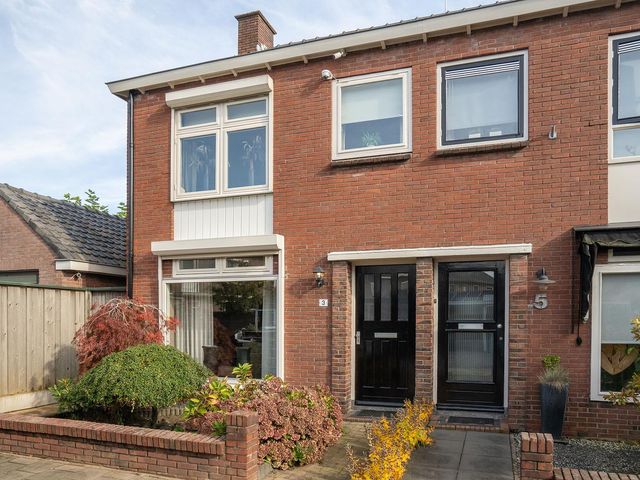 Niasstraat 3, Enschede