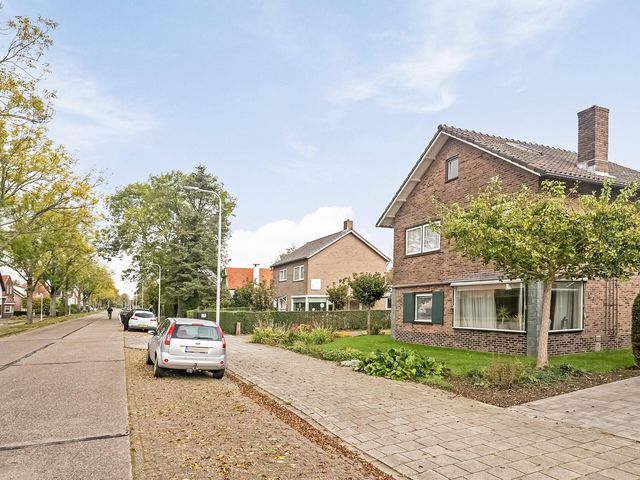 Tivoliweg 86, Hulst