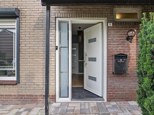 Ferdinandstraat 5, Axel