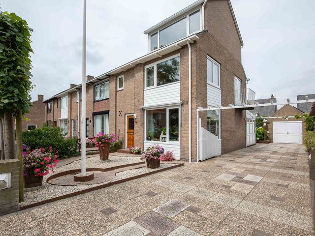 Ophelialaan 227, Aalsmeer