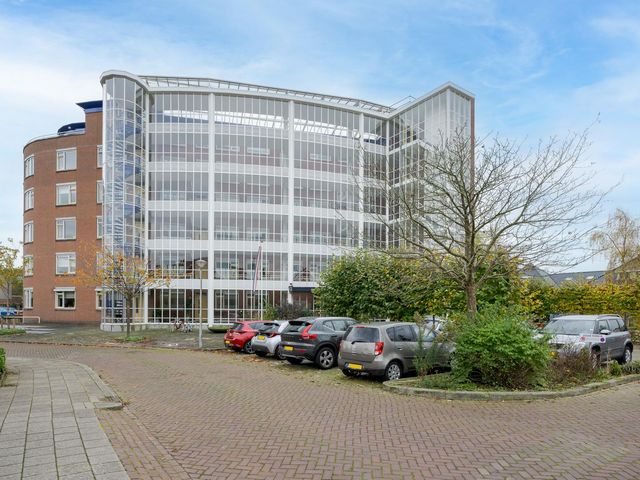 Bram Limburgstraat 110, Voorschoten