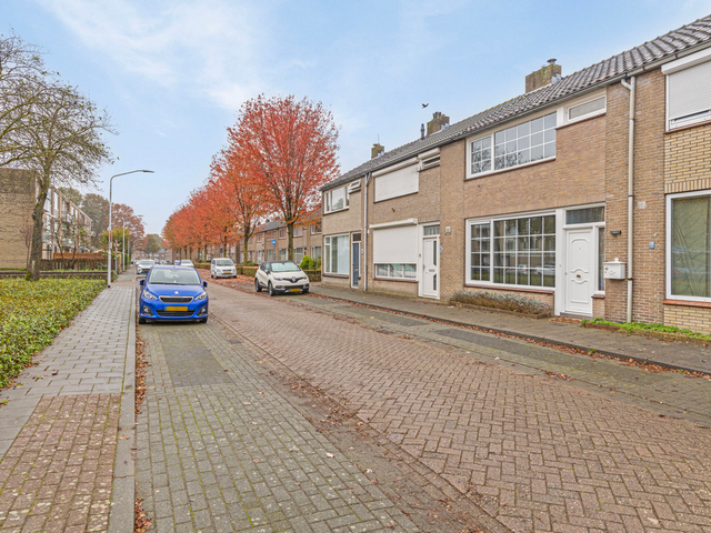 Witte de Withstraat 49, Best