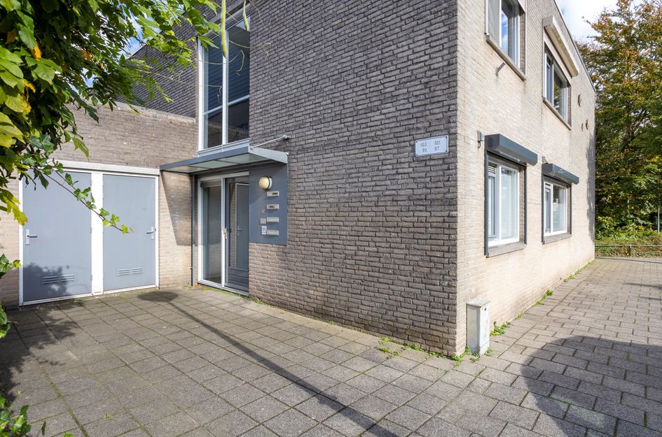 Burgemeester Hendrixstraat 99