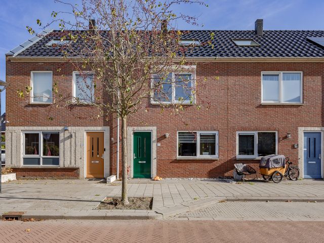 Grote Waard 51, Zwaag