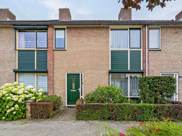 Van der Nootlaan 4, Roosendaal