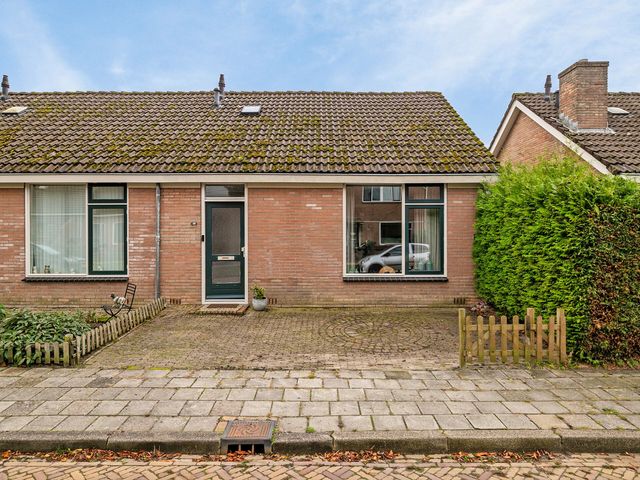 Bloemstraat 20, Ossenzijl