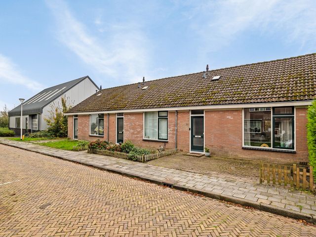 Bloemstraat 20, Ossenzijl