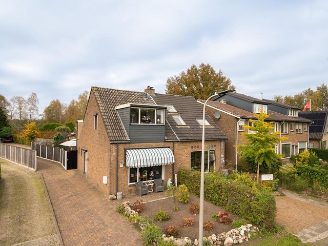 Schipholtstraat 412, Enschede