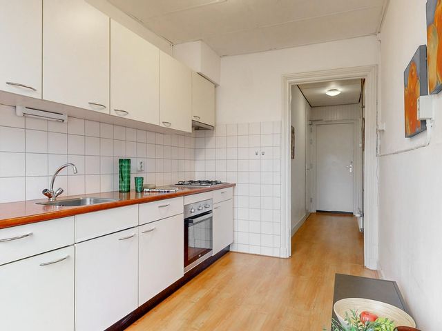 Weimarstraat 48B, 's-Gravenhage