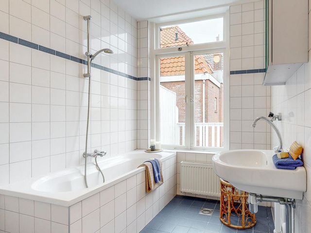 Weimarstraat 48B, 's-Gravenhage