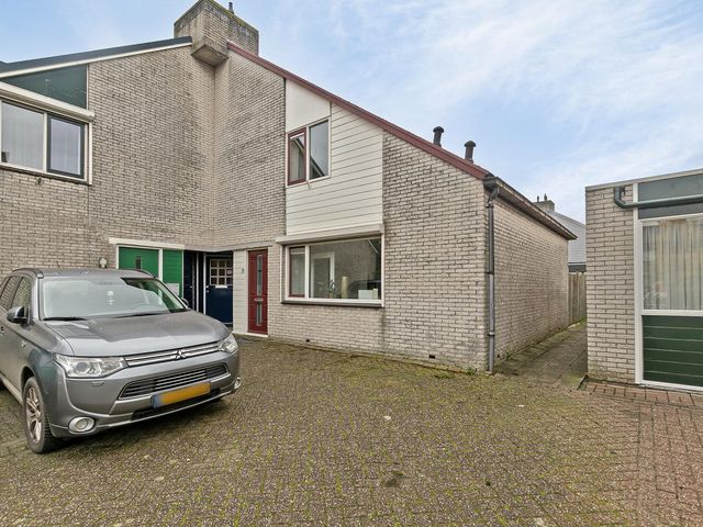 Oesterstraat 29, Tholen