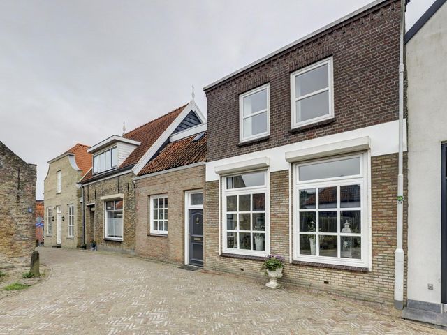 Stekelstraat 8, Nieuwerkerk