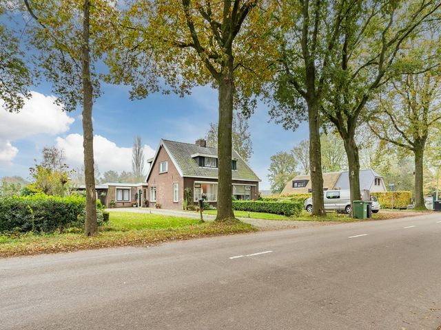 Zuideropgaande 35, Hollandscheveld