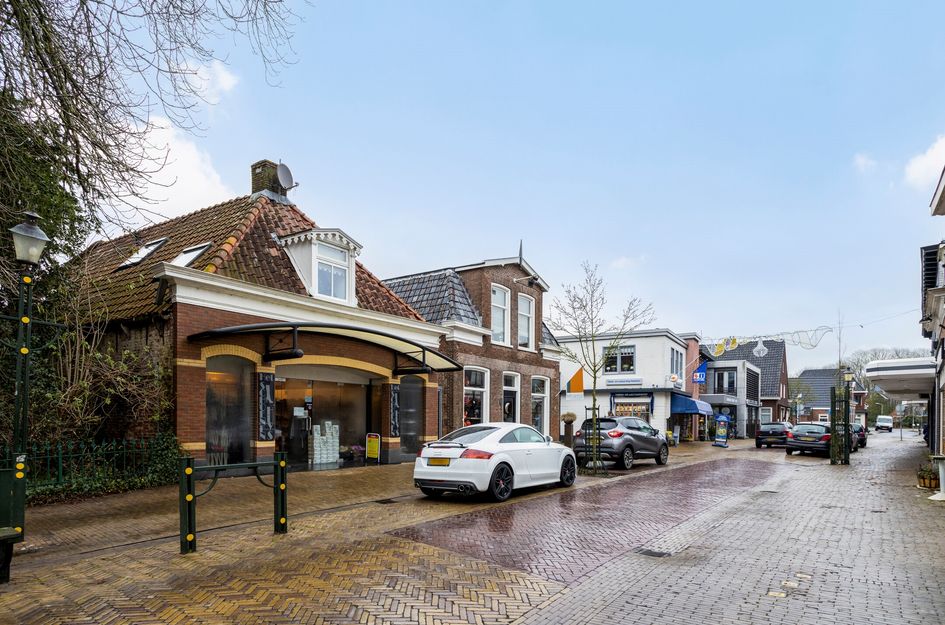 Voorstraat 89*