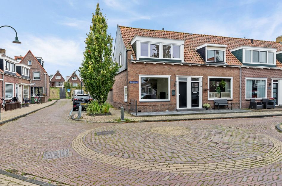 Oranjestraat 1