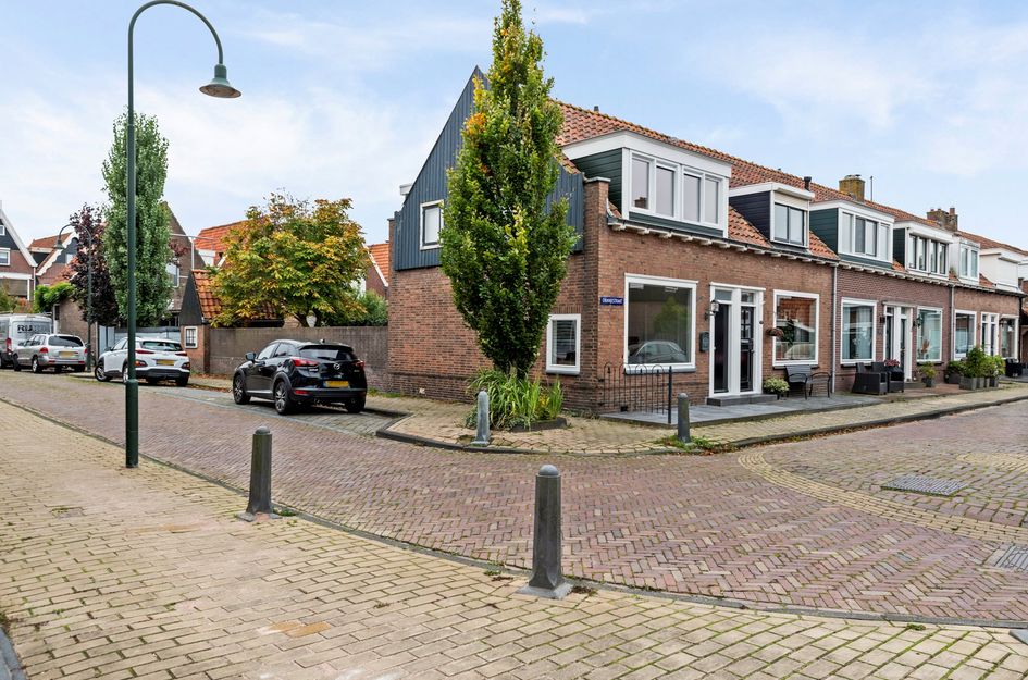 Oranjestraat 1