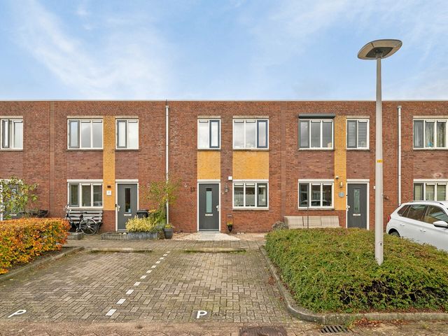 Abraham Van Lindenstraat 13, Voorhout