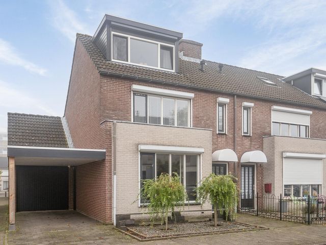 Steenkamplaan 35, Terneuzen