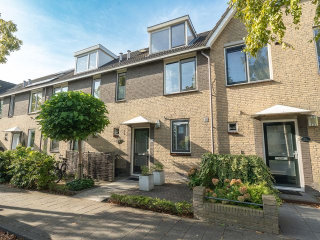 Morsebellaan 54, Oegstgeest