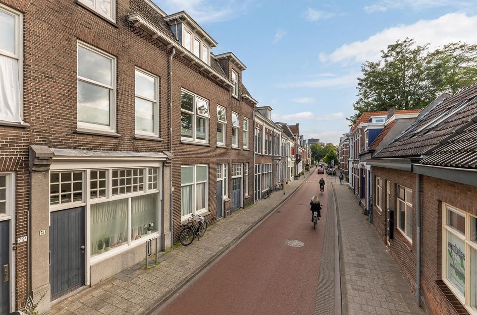 Van Karnebeekstraat 77B