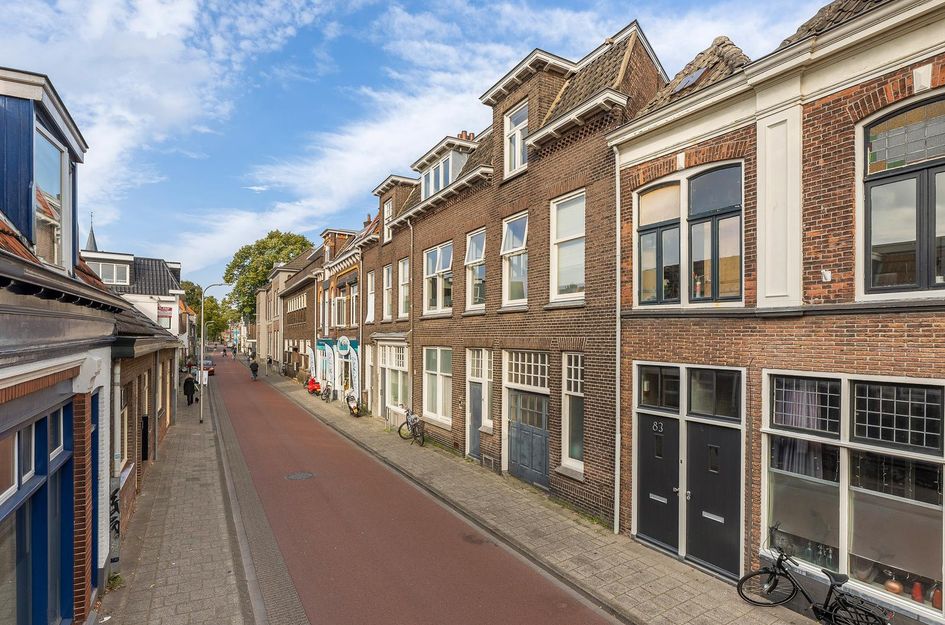 Van Karnebeekstraat 77B