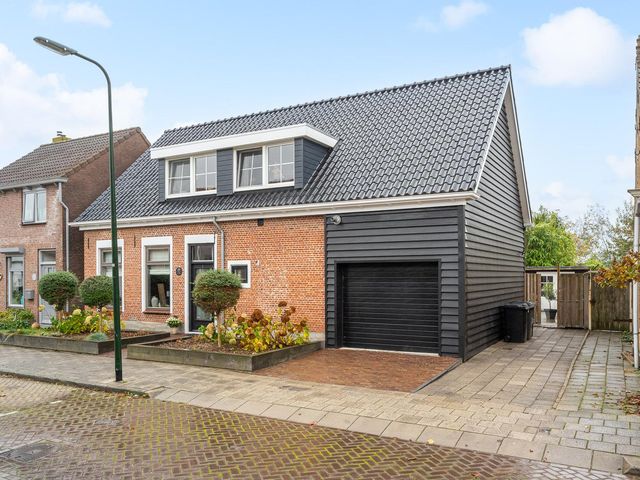 Hoenderweg 69, Sint-Annaland