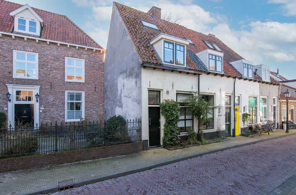 Hoogstraat 14