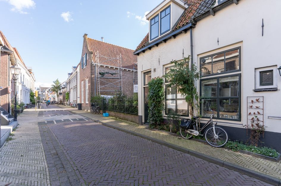 Hoogstraat 14