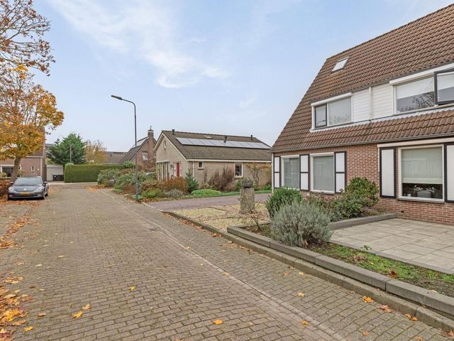 Uithofstraat 10, Kwadendamme