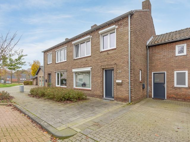 Kalverstraat 16, Maasbracht