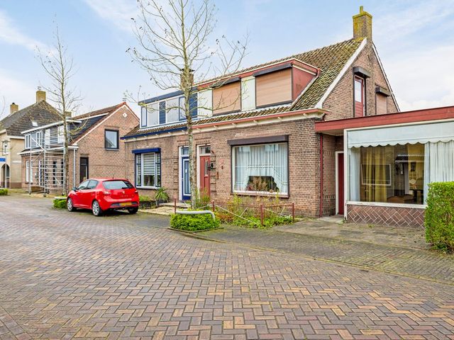 Oranjeboomstraat 5, Wemeldinge