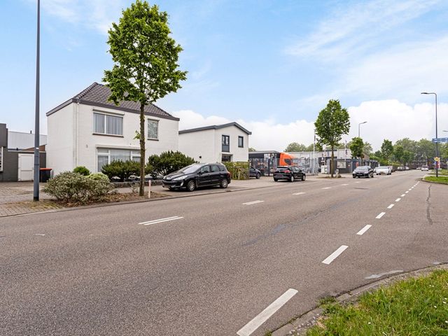 Rietveldenweg 11, 's-Hertogenbosch