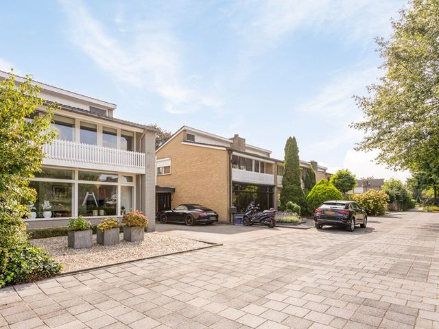 Orchideeënstraat 4, Rosmalen