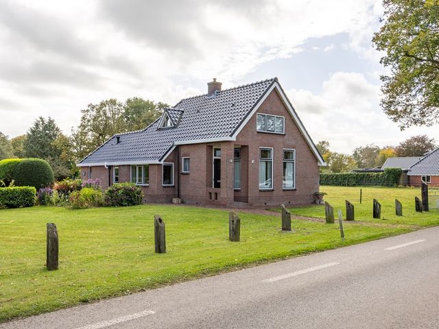 Haarsterweg 12, Marum