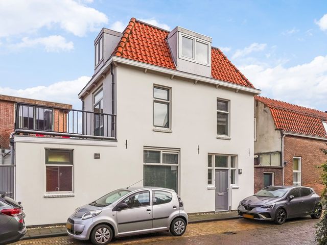 Van Slingelandtstraat 2, Delft