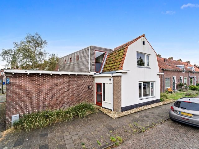 Huis te Veldelaan 26, Maasland